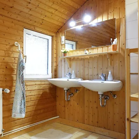 Gaia House Vendégház